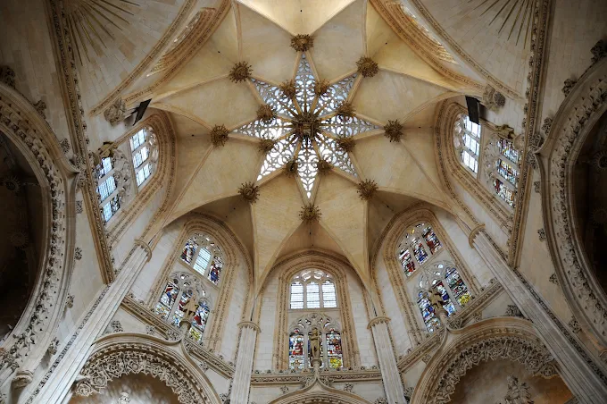 Control de humedades y cal en Burgos - Catedral